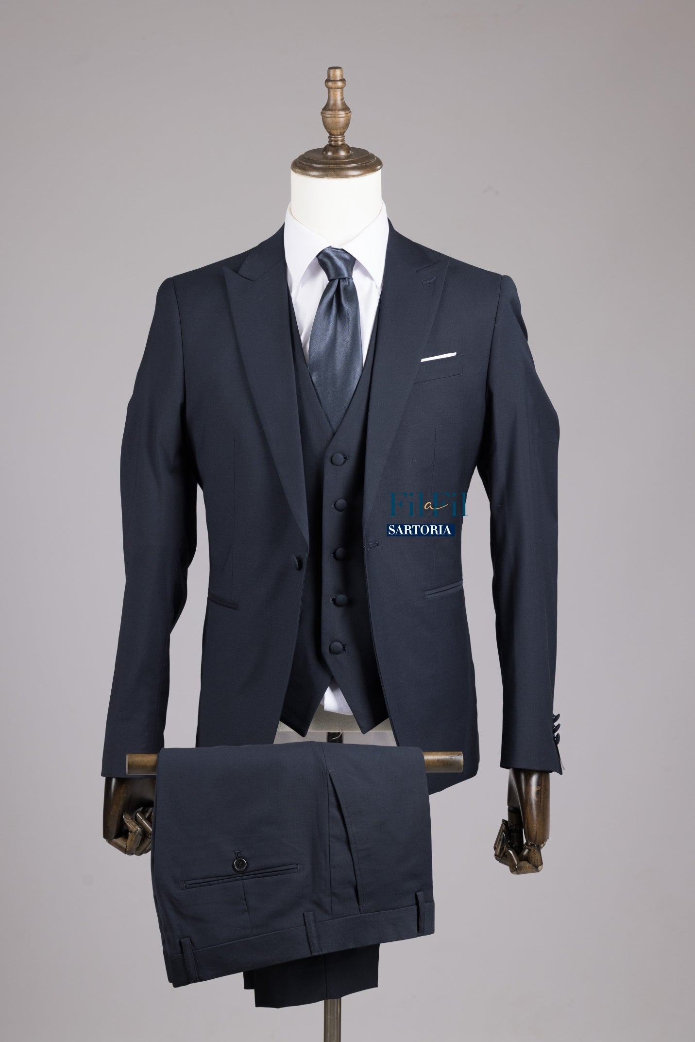 Abito Blu Scuro 3 pezzi elegante Montecarlo