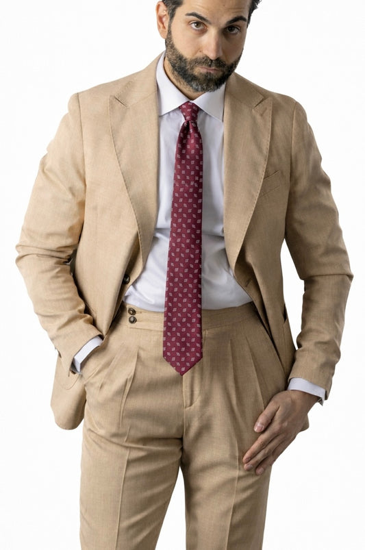 Abito beige  petto a lancia