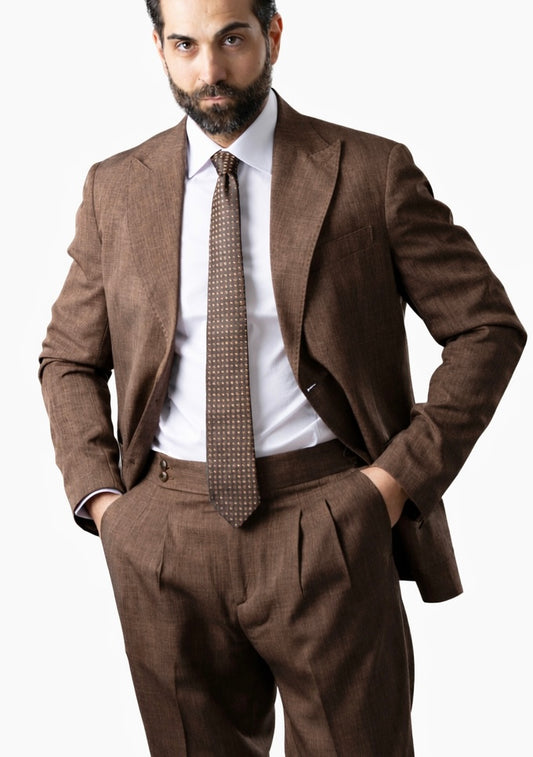 Abito Marrone petto a lancia