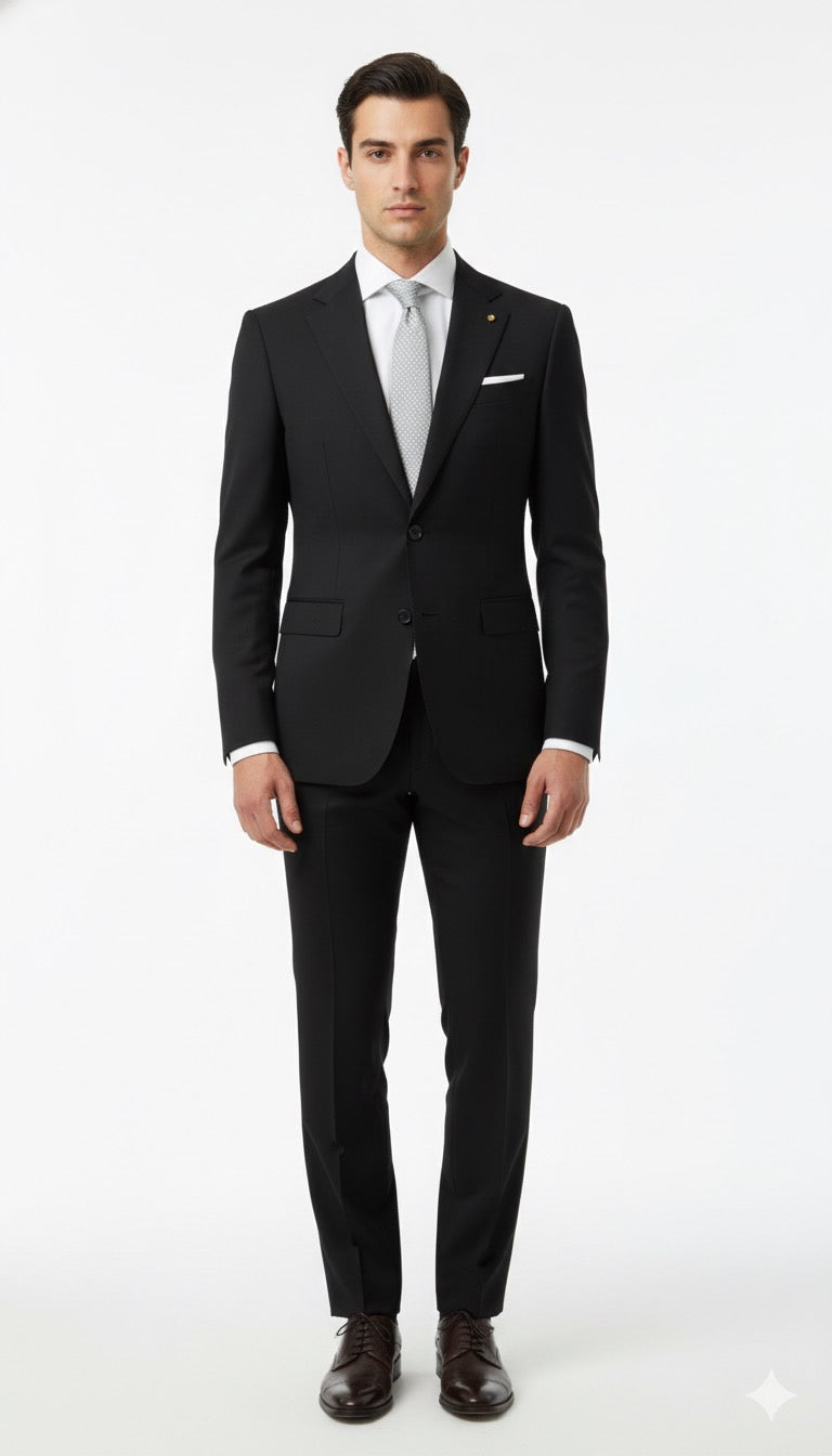 abito nero vestibilità slim